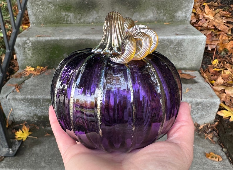 Purple & Gold Hand Blown Glass Pumpkin, 4.5 Decorative Squash Sculpture, Metallic Ribs Coil Stem, Halloween Autumn Fall, Avalon Glassworks image 2