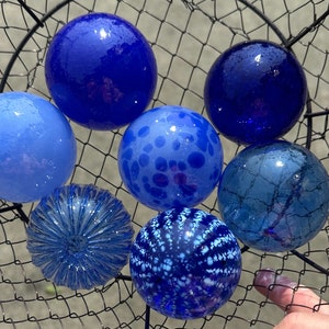 Baby Blues, Set of 7 Floats, Small Art Glass Interior Design Balls, Coastal Nautical Pond Spheres, Garden Art Decor Orbs, Avalon Glassworks