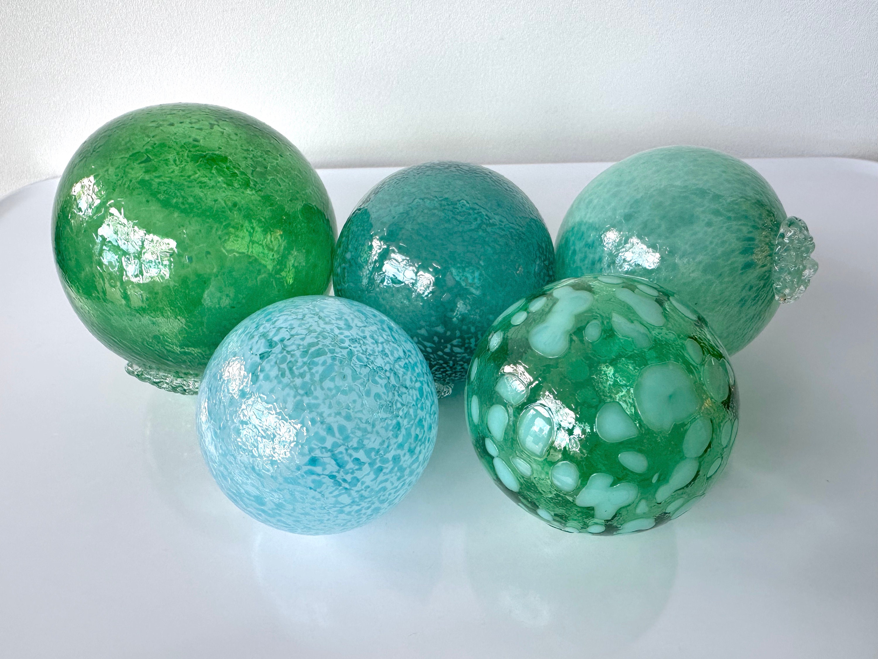 Sea Foam Glass Floats, Set of 5 Turquoise Green Aqua Blue Balls Coastal  Nautical Garden Interior Design Decor Orb Spheres, Avalon Glassworks -   Canada