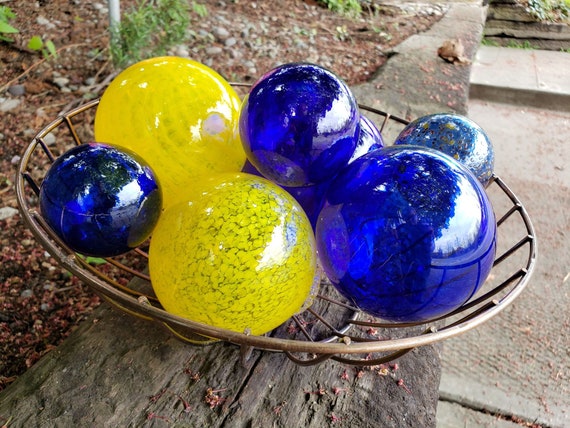 Blue And Yellow Floats Set Of Seven 2 53 5 Etsy