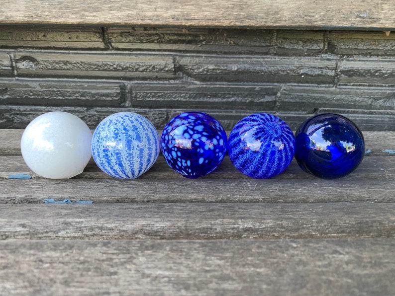 Cobalt Blue and White Floats Set of 5 Small Decorative Art image 6
