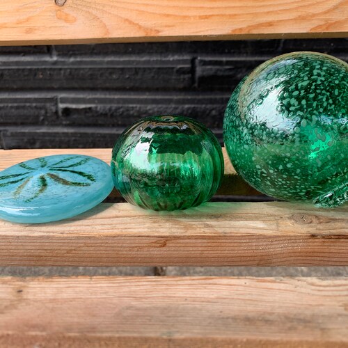 Green Sea Life Set, 3 Aquatic Art Glass Decor Sculptures, Sea Urchin Shell, Blown Glass Float, Sand shops Dollar Paperweight, Avalon Glassworks