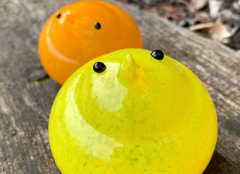 Set of Two Very Cute Hand Blown Bird Sculptures Avalon Glassworks Yellow and Orange Glass Chicks Easter Mantel Tabletop Spring Decoration
