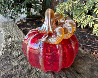 Garnet Red Glass Pumpkin, Hand Blown 4" Squash, Gold Ribs Coil Twist Stem, Autumn Thanksgiving Fall Table Centerpiece, Avalon Glassworks