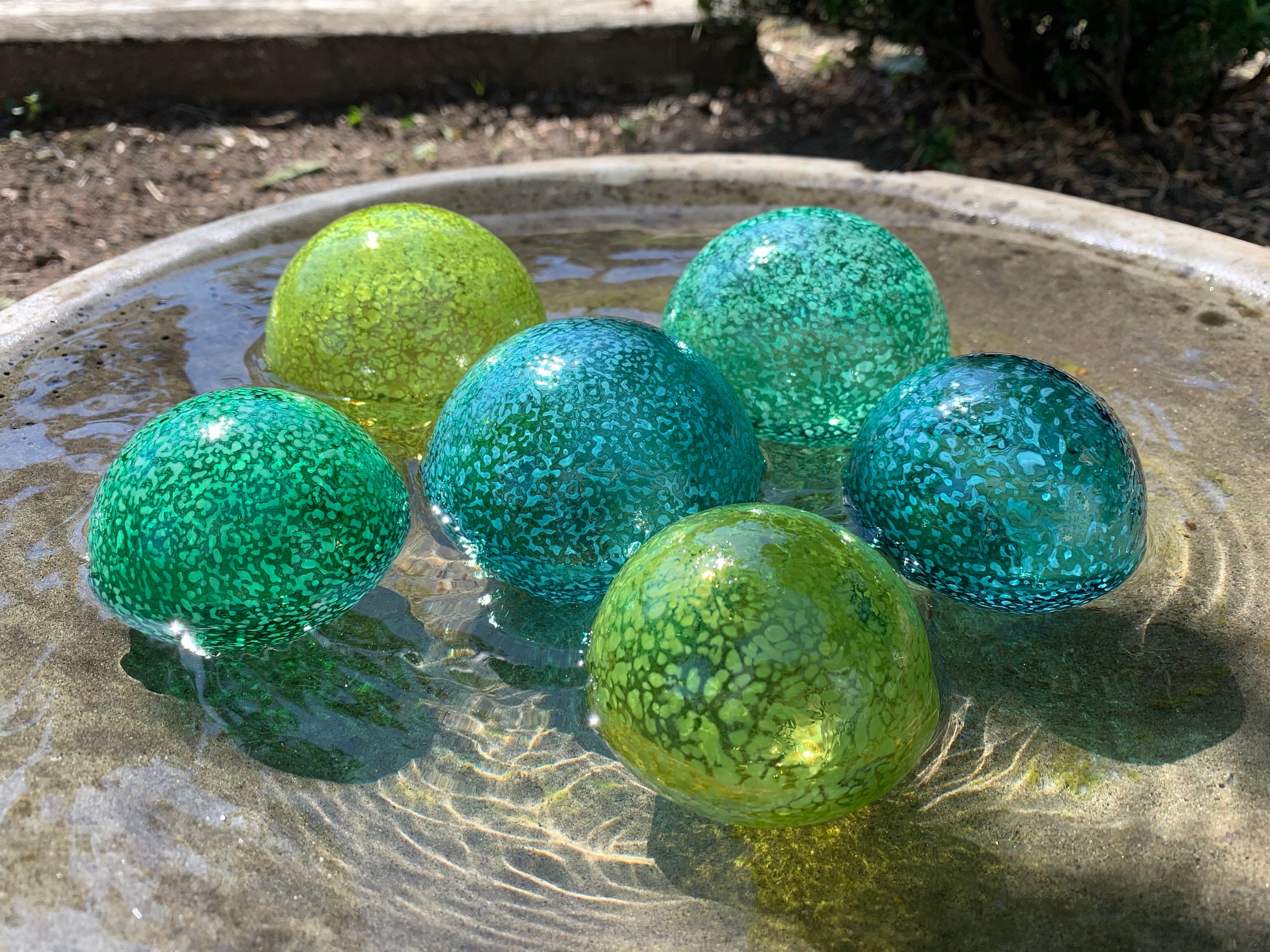 Garden Floats, Green Blue Aqua Glass Globes, Set of 6 Hand Blown Outdoor  Art Pond Balls, 2.53.5 Nautical Decor Spheres, Avalon Glassworks -   Norway