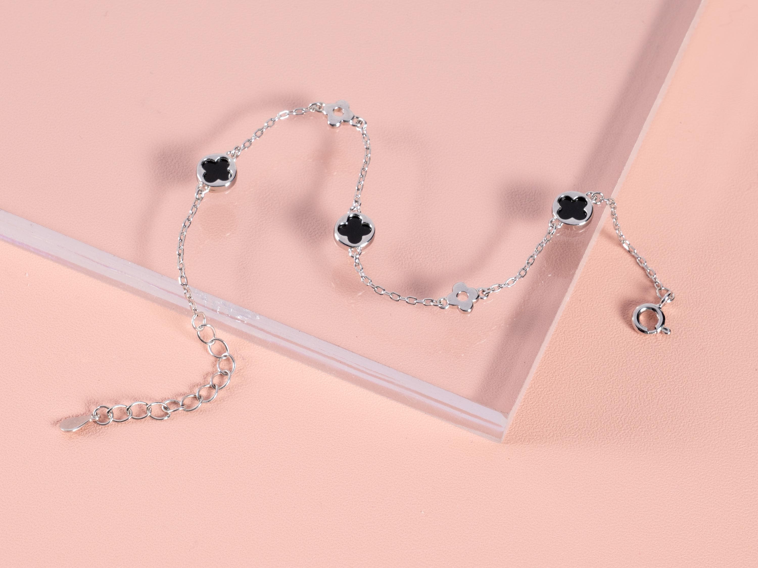 Black silver clover bracelet - Etsy 日本