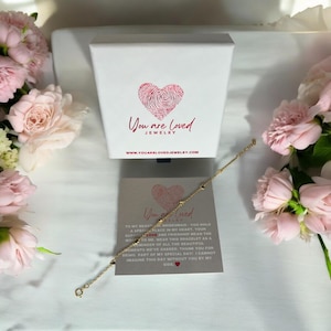 Pulseira de coração de ouro para madrinha, noiva, esposa, namorada e cartão grátis personalizável para presentes de noiva, cartões de sentimentos, chá de panela ajustável
