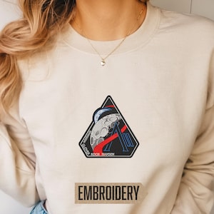 刺繍入りスウェットシャツ、ヴィンテージアルテミスIIパーカー、スペースパッチスウェットシャツ、NASA月探査アパレル、ワイズマン・グローバー・コッホ・ハンセン