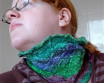 Rainbow Scales Cowl PDF Entrelac Knitting Pattern