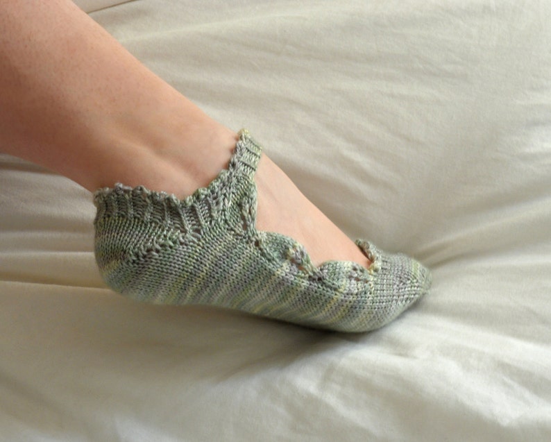 Elven Slippers PDF knitting pattern image 5