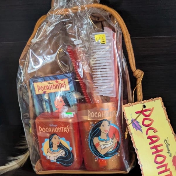 NEW Vintage 90’s Disney Pocahontas Woodland Fun Travel Tote Toiletries Set – Sealed!