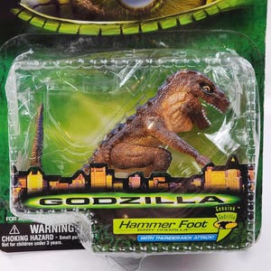 GODZILLA Hammer Foot Baby Godzilla W/ Thunder Kick Attack 1998 Toy Figure New