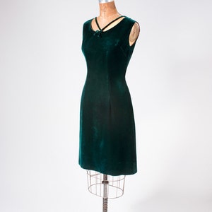 1960s Green Velvet Cocktail Dress Forest Green Rayon Velvet & Silver Metallic Fabric image 4
