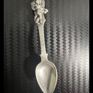 Vintage Sterling Silver Cherub Angel Spoon Pin Brooch 925