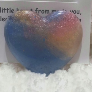 Handcrafted Resin Pocket Heart: Love & Encouragement Gift