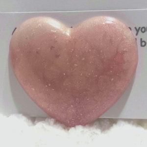 Handcrafted Resin Pocket Heart: Love & Encouragement Gift