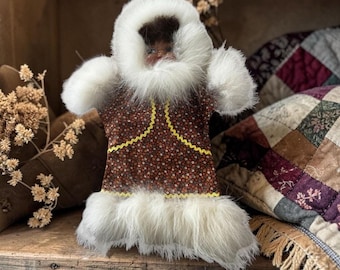 Vintage 1980 Authentic Alaska Handicraft Doll Signed Jean Burke Wasilla “Kuspuk Kutie” Real Fur Parka Hood Inuit Style Folk Art Collectible