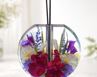 Difusor de varillas de resina floral / Decoración del hogar con flores secas / Difusor botánico / Regalo de flores preservadas / Hecho a mano en el Reino Unido /
