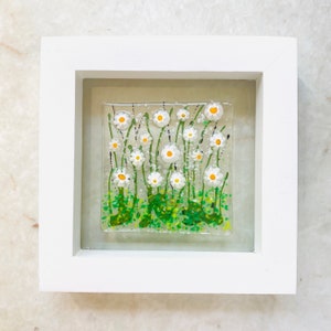 Floating Flowers White Daisies Glass Art, White Framed Floral Art, Daisy Art, Contemporary Glass, Fused Glass Daisies