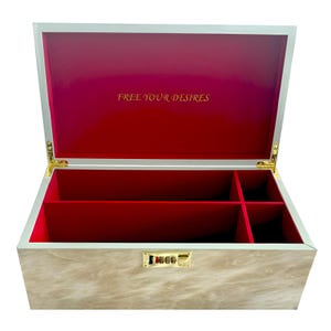 Luxury Lockable Jewelry Box, Glossy Marble
