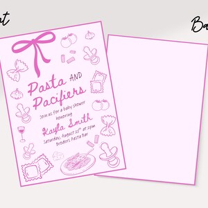 Puede incluir: Invitaci&oacute;n rosa para baby shower con el texto "Pasta and Pacifiers" e ilustraciones de pasta, chupetes y alimentos. La invitaci&oacute;n es para el baby shower de Kayla Smith el 25 de agosto.