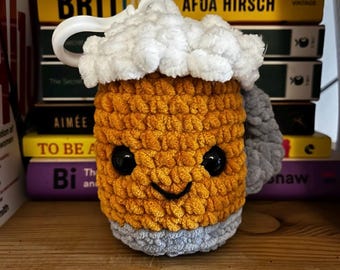 Crochet Beer Plushie: Soft Yarn Decor
