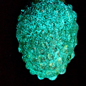 Glow in the Dark Stash Jar - Trippy Handblown Glass - Hecho a la medida