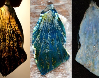 Trippy Honeycombed Alien Skin Pendant - Handblown Glass