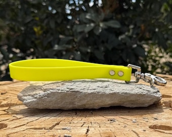 10" Biothane® Traffic Lead • Short Control Leash • Waterproof, Easy-Clean • 1/2", 5/8", 3/4"