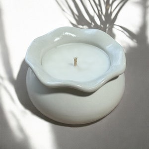 Concrete Candle, Decorative Candle, Coconut Apricot Luxury Wax. Handmade Candle, Concrete Vessel, Modern Candle, 4 oz.