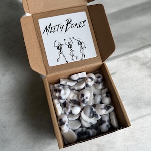 Skulls Wax Melts, Soy Wax Melts, Eco-Friendly, Home Fragrance, Long-Lasting Wax melts, Scented Wax Melts.