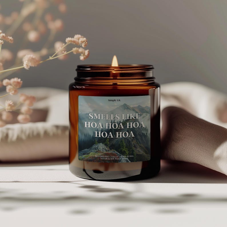 Hoa Hoa Hoa Scented Candle Book Lover Gift Bookish Candle for Readers Smells Like Vampire Rainy Forest Inspired Candle Gift for Her SL-0338 image 2