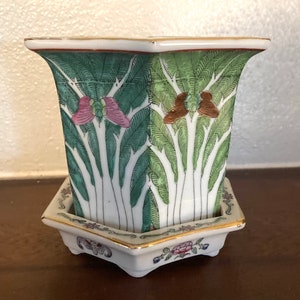 Vintage Pottery Planter, 68 (25% off) Add to Favorites Vintage Collection  of ….
