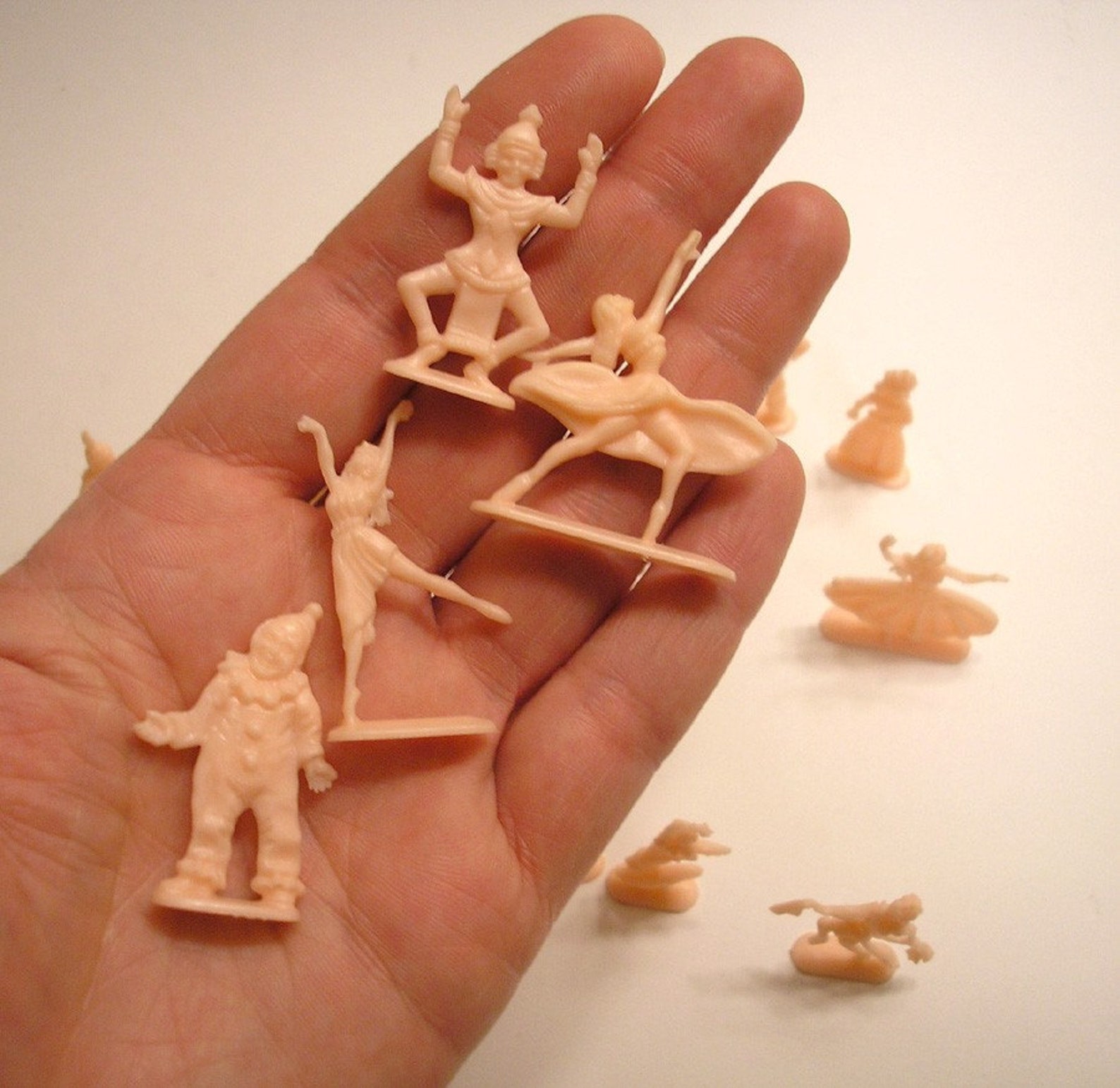 Vintage Pink Plastic Miniature Figurines People Dancers Etsy