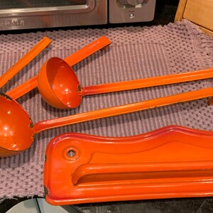 Five Piece Orange Farm Enamel Kitchen Tool Set Dippers Strainer Wall Hanger. FREE Domestic Shipping image 1