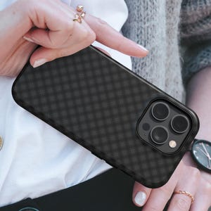 Custodia per telefono con pannelli diagonali neri, retro in carta, quadrati, TOUGH Cover per iPhone 16Pro 16 15 14 13 12 Samsung S25Ultra S25+ S24 A16 A56 A36 Pixel 9