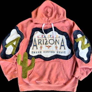 Hoodie, vintagehoodie, reworedclothing, upcycledclothing, arizonahoodie, reworkedhoodie, reworkedfashion, sustainablefashion, reworked, art
