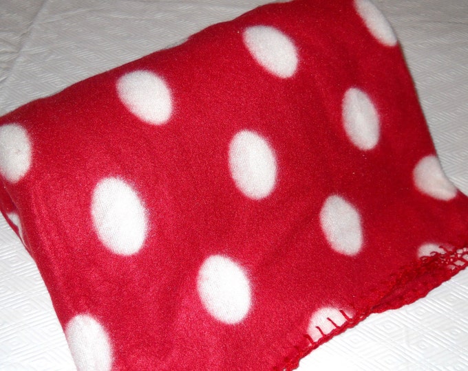 Personalized Red and White Polka Dot Fleece Throw Blanket Etsy