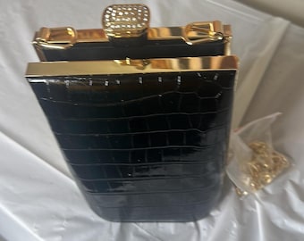 クラッチバッグ