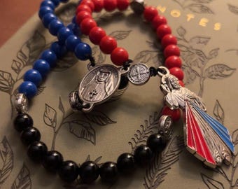 Chaplet of Divine Mercy Stretchy Rosary w/St. Faustina