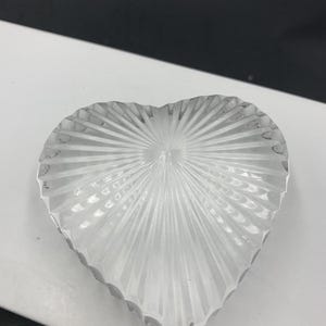 Waterford Crystal Heart Paperweight Signed, 2.25&quot; x 2.5&quot; EUC