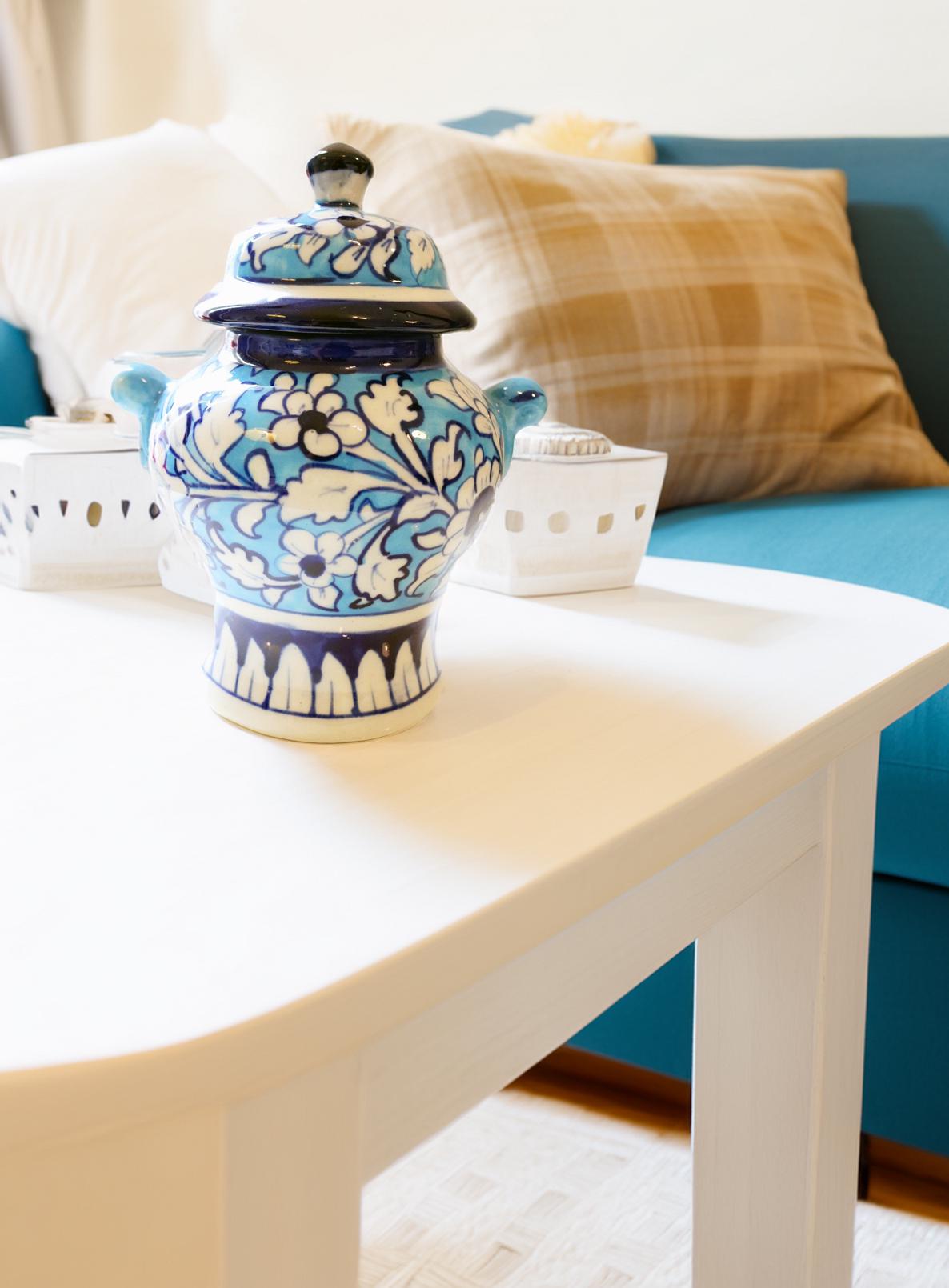 手作りの花柄陶器キャニスター：青と白の陶器瓶 - Etsy 日本