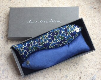 FREE UK SHIPPING Handmade Liberty Tana Lawn /& Silk Lavender Sachets in Gift Box Box of 2 Lavender Fish Drawer Scenters Aquamarine