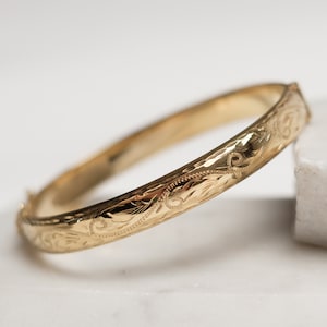 Hand Engraved Vintage Style Bangle Rolled Gold