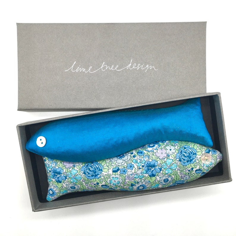 FREE UK SHIPPING Handmade Liberty Tana Lawn /& Silk Lavender Sachets in Gift Box Box of 2 Lavender Fish Drawer Scenters Aquamarine