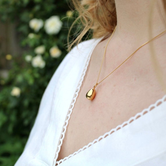 Egg Pendant Necklace Gold Vermeil - Etsy Portugal