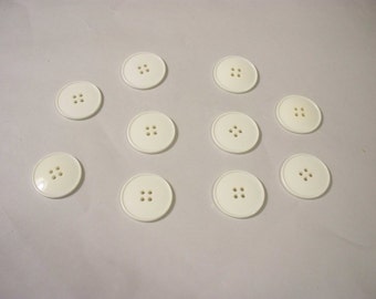 10 Buttons, Vintage Buttons, Large Buttons, White  Buttons, Sewing Buttons, Craft Buttons, Lot 2702