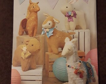 New Pattern, Simplicity Pattern, Stuffed Animal Pattern, Toy Pattern,  Craft Pattern, S9666