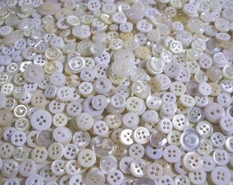 Bulk Lot, 600 Small, White, Translucent, Cream colored Buttons.  (Free US Shipping)