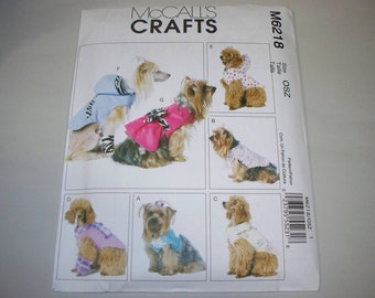 New Pattern, McCall's Pattern, Dog Outfit  Pattern, Dog Clothes Pattern, M6218